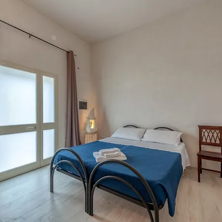 Anghelos بيت للعطل Lizzanello