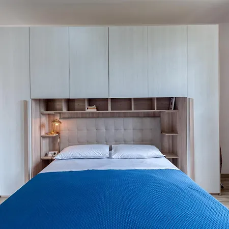 بيت للعطل Anghelos *